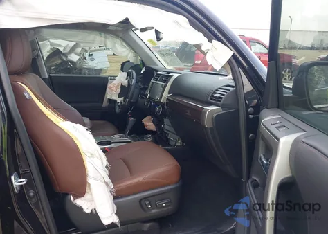 2023 Toyota 4Runner Limited z USA, uszkodzony, nr VIN JTEKU5JR0P6193874